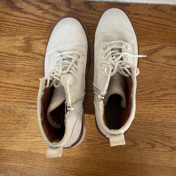 Saks Cream boots - Picture 5 of 7